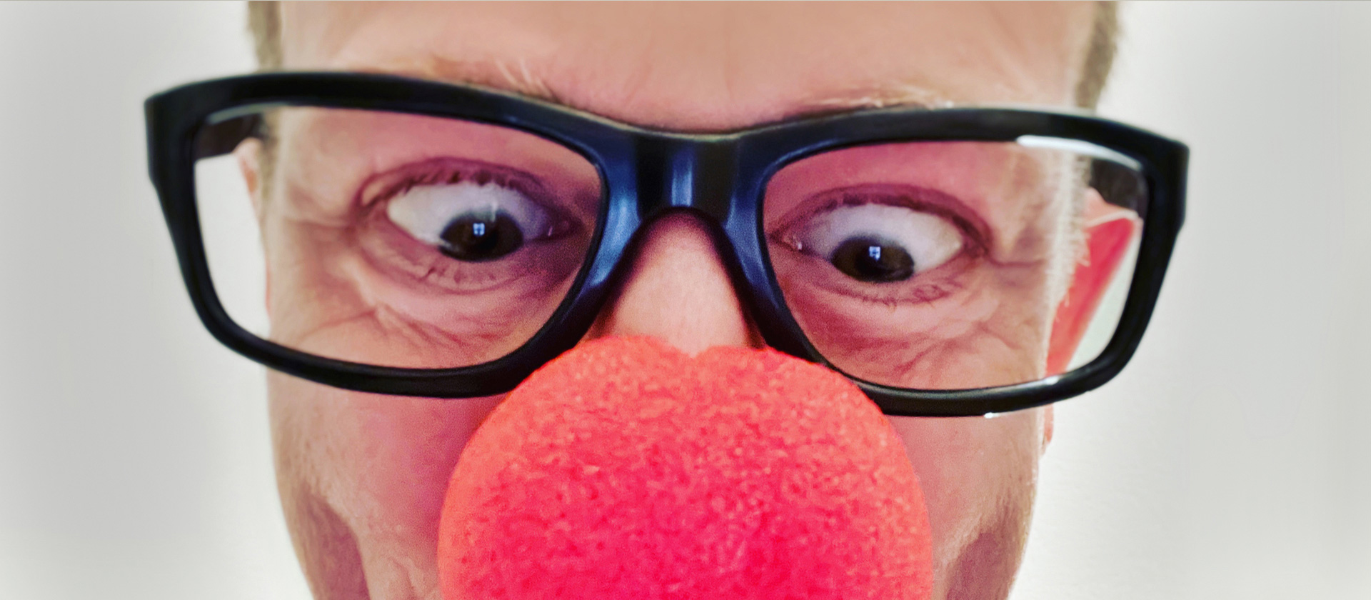 Foto von Bert von Norden mit Brille und roter Nase